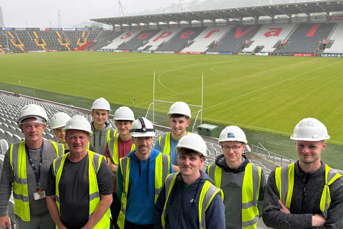 AC Services PAT Testing & Commercial Electrical Services Engineers